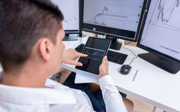 The Ultimate Guide to Conducting an Effective SEO Audit — photo by AlphaTradeZone on Pexels
